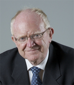 Dr. Graham Teasdale